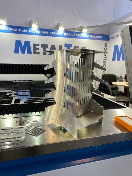 Лазерный станок для резки металла MetalTec 1530 S